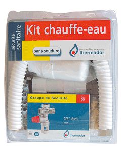 Kit chauffe-eau complet (groupe sécurité, siphon, 2 flexibles inox, évacuation pvc avec raccord, tire-fond et cheville) BKCE