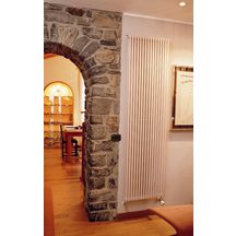 Radiateur eau chaude Acova Kéva  vertical double, puissance 3025W (dT50), hauteur 2100 mm, largeur 827 mm, 25 éléments, raccordement excentré par le bas, Aller/Retour réversible, appareil réversible Haut/Bas, Blanc RAL 9016 Réf. HKD-210-081