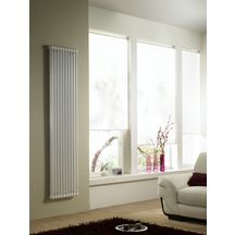 Radiateur eau chaude Acova Vuelta vertical, puissance1493W (dT50),  hauteur 1807 mm, largeur 590 mm, 12 éléments, raccordement par le bas, entraxe 50 mm centré, appareil réversible gauche/droite, Blanc RAL 9016 Réf. M2C2-12-180