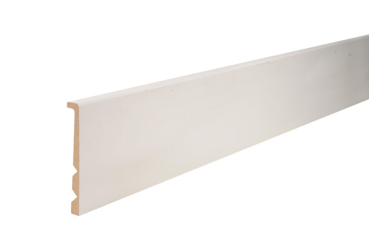 Plinthe à découper MDF prépeint 22x133x2440mm Réf. 0069251