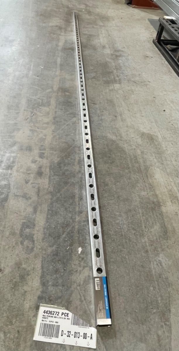 Rail perforé wm 0 27x18 2m NOVIPRO