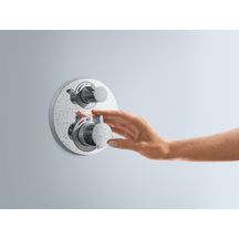 Set de finition pour mitigeur thermostatique S encastré avec robinet d'arrêt réf. 15757000