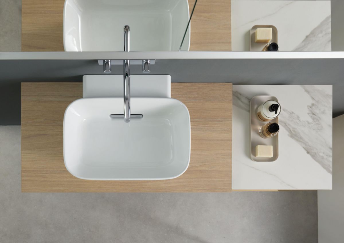 Plan de lavabo Geberit ONE, découpe centrale, pour lavabo à poser en forme de vasque: B=75cm, H=3cm, T=47cm, chêne / mélamine structuré bois