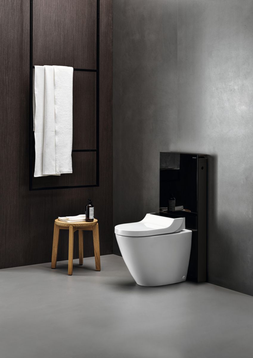 WC complet au sol Geberit AquaClean Tuma Comfort: Noir / Verre