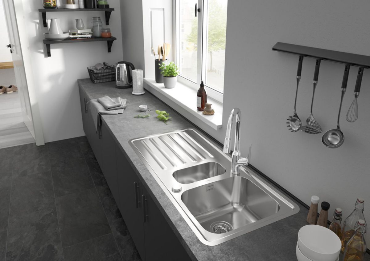 hansgrohe Focus M42 Mitigeur de cuisine 220, avec douchette extractible 2 jets, Chrome