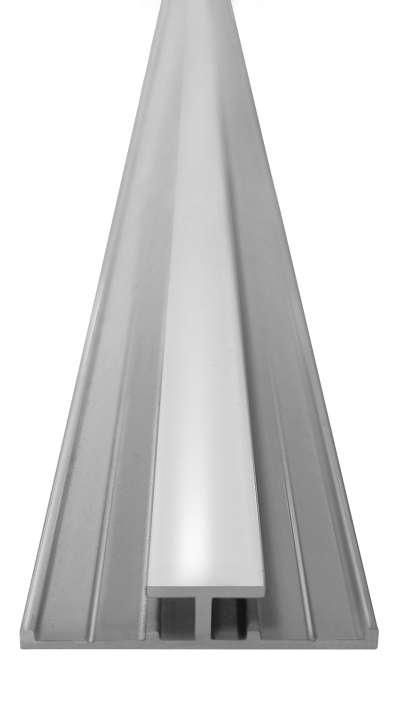 Profilé de liaison pour panneaux Vipanel argent mat largeur 10 mm hauteur 2,55 mRéf. 1420000329