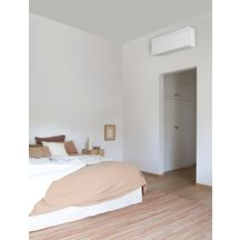 Climatiseur mural EMURA 3 3,5 kW blanc R32 design avec télécommande infrarouge Réf. FTXJ35AW