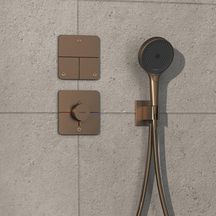 hansgrohe ShowerSelect Comfort Q Set de finition pour mitigeur thermostatique encastré, Bronze brossé