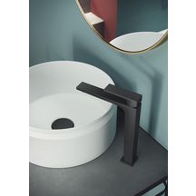 Mitigeur lavabo SEVEN corps haut avec vidage Push Velvet Black  Réf : SE124128/2BM