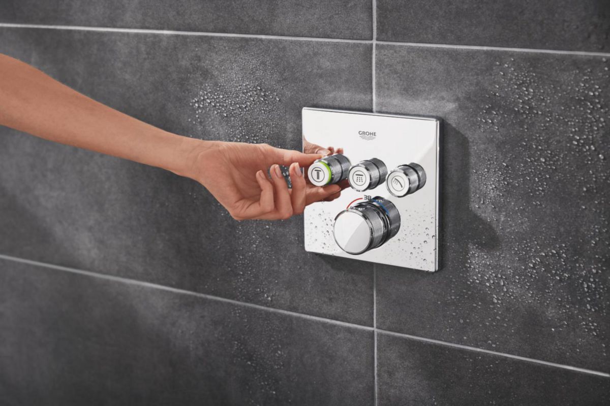 Pack douche encastrée Rainshower SmartActive 310 Cube Chromé Grohtherm SmartControl Réf. 34864000