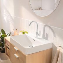 Mitigeur de lavabo 210  Rebris S avec bec orientable, tirette et vidage Chromé Réf. 72536000