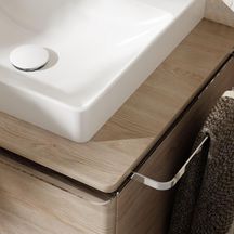 hansgrohe Xelu Q Meuble bas 780/550 pour lavabo à poser Xelu Q avec 1 tiroir, caisson Chêne clair naturel, Finition de la poignée: Chrome