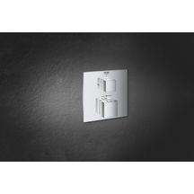 Mitigeur thermostatique douche 2 sorties avec inverseur Grohtherm Cube Chromé Réf. 24154000