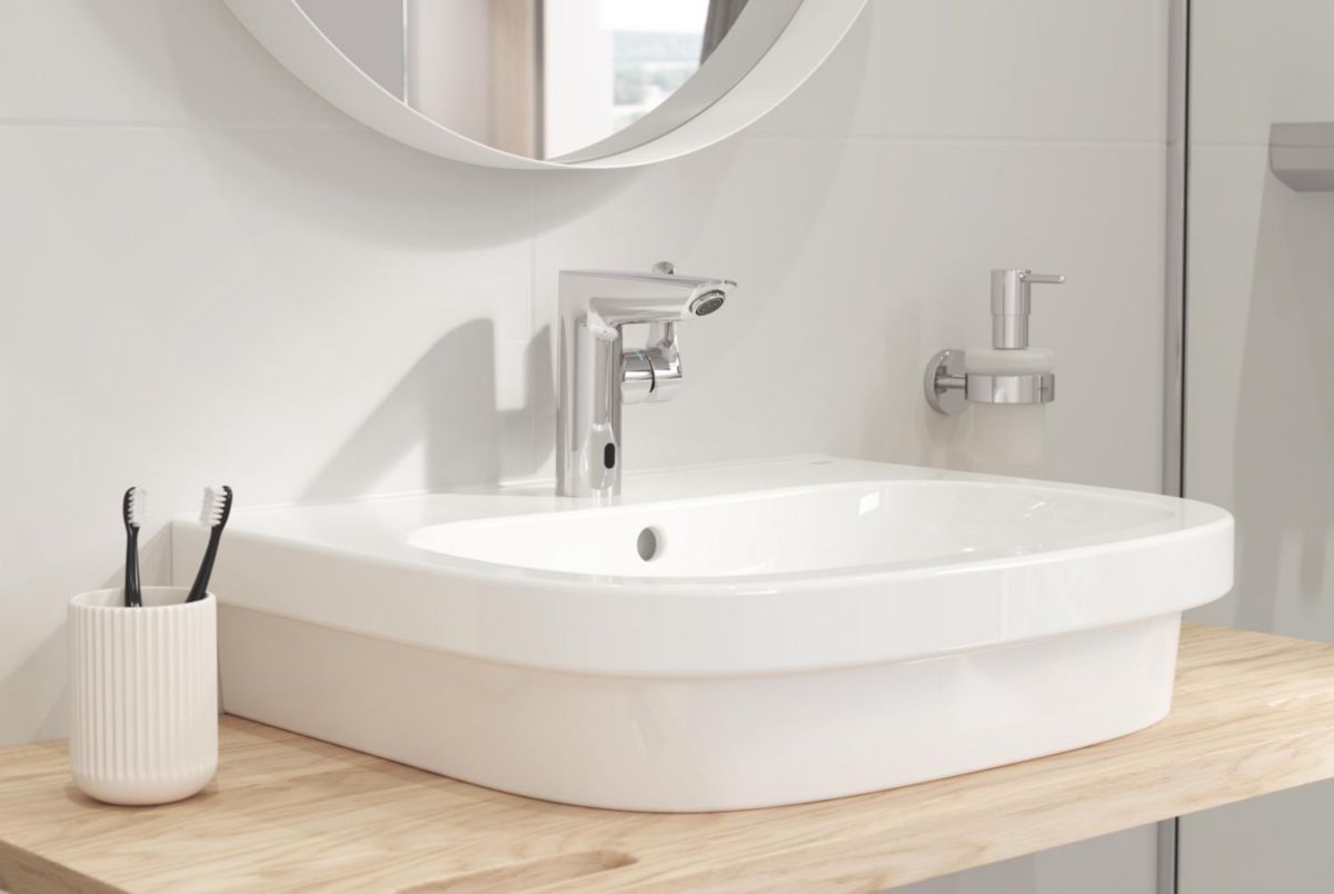 Mitigeur monocommande Lavabo Taille M Eurosmart Chromé GROHE Réf. 23975003