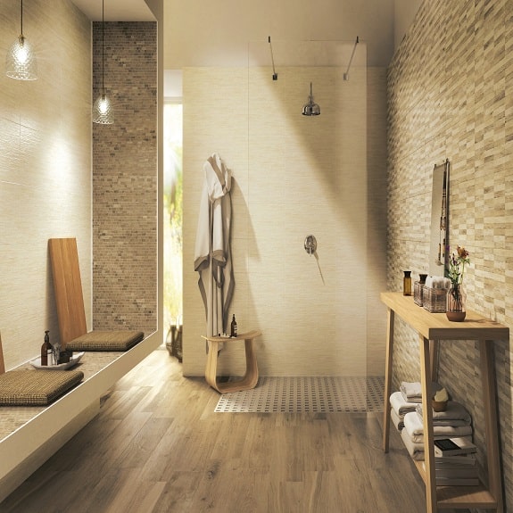 photo Salle de bain avec carrelage imitation parquet